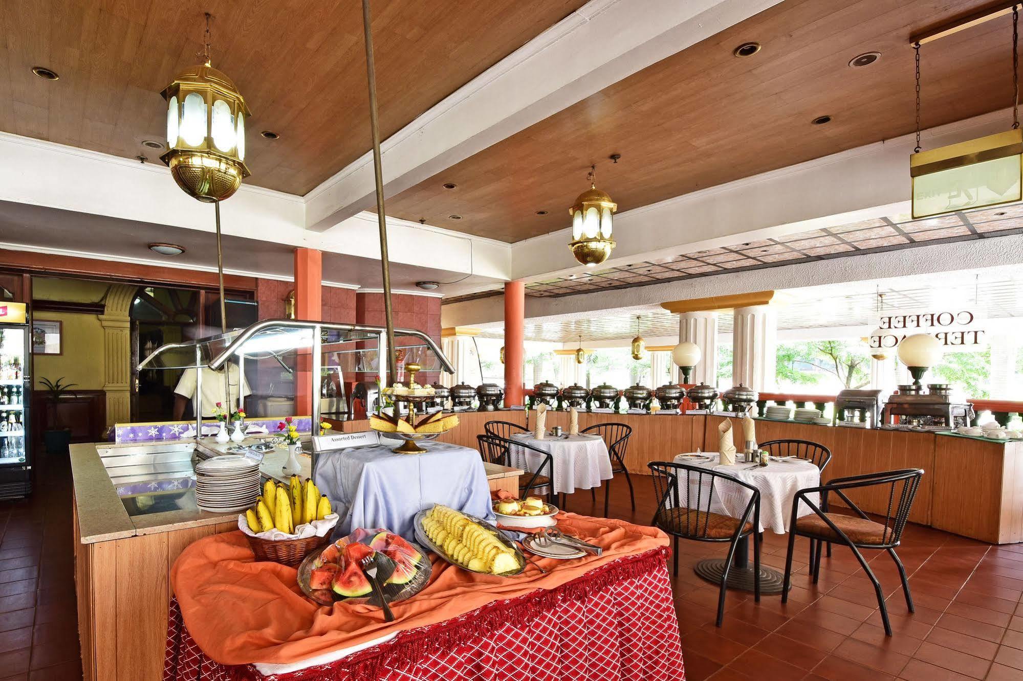 Grand Imperial Hotel Kampala Ngoại thất bức ảnh