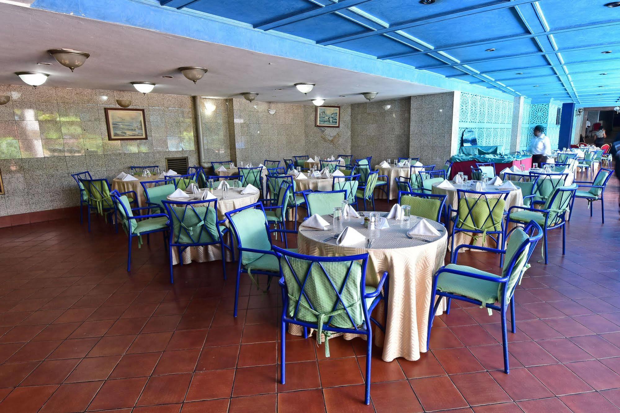Grand Imperial Hotel Kampala Ngoại thất bức ảnh